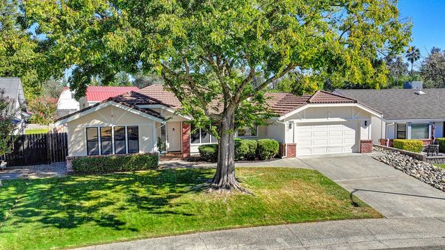 8666 Gaines Ave, Orangevale, CA 95662