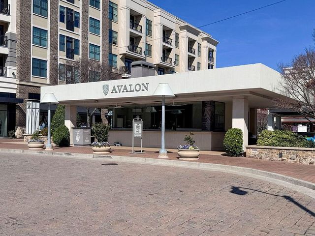 2740 Augeron Court, Alpharetta, GA 30004