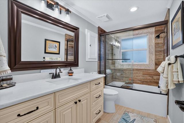 520 69TH STREET, Holmes Beach, FL 34217