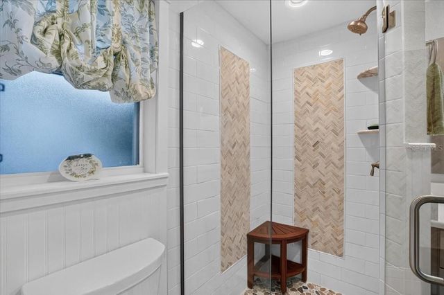 520 69TH STREET, Holmes Beach, FL 34217