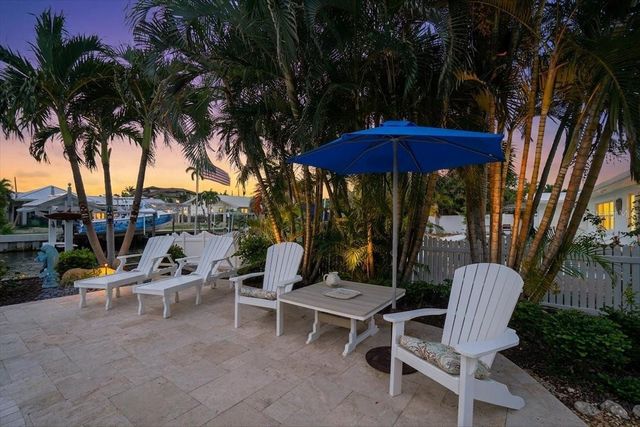 520 69TH STREET, Holmes Beach, FL 34217