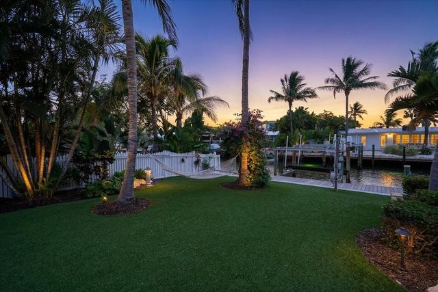 520 69TH STREET, Holmes Beach, FL 34217