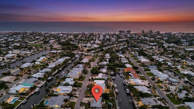 520 69TH STREET, Holmes Beach, FL 34217
