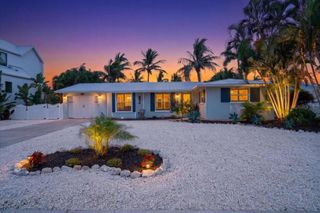 520 69TH STREET, Holmes Beach, FL 34217