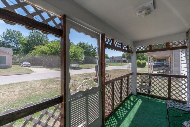 526 S Reno Avenue, El Reno, OK 73036