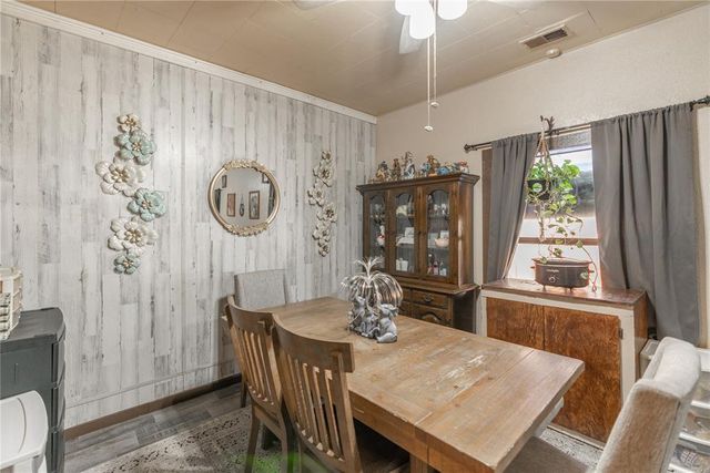 526 S Reno Avenue, El Reno, OK 73036