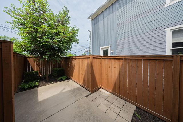 567 Lathrop Street, Columbus, OH 43206