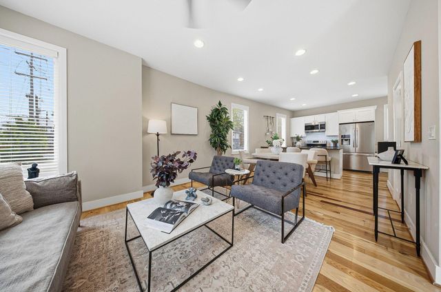 567 Lathrop Street, Columbus, OH 43206