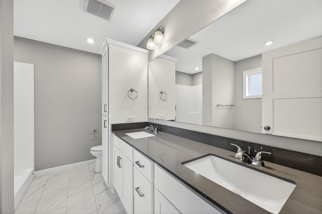 915 Yellowcrest Street SW, Delano, MN 55328