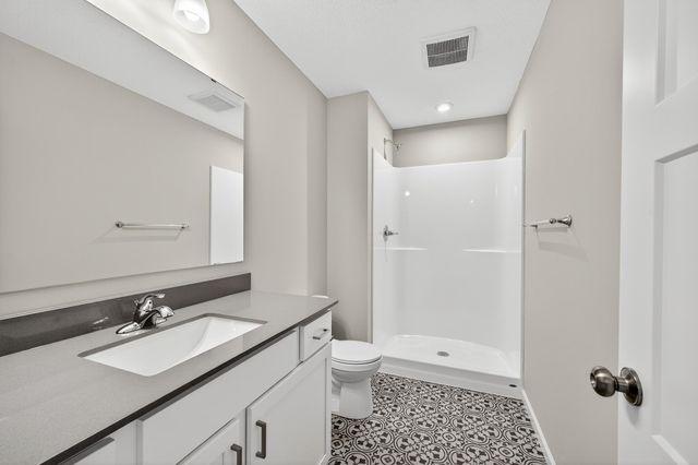 915 Yellowcrest Street SW, Delano, MN 55328