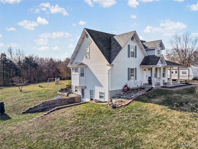 4086 Sandy Estates, Hillsboro, MO 63050