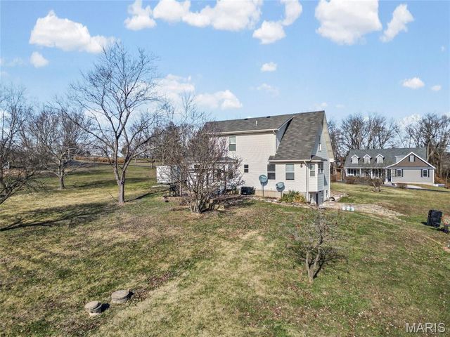 4086 Sandy Estates, Hillsboro, MO 63050
