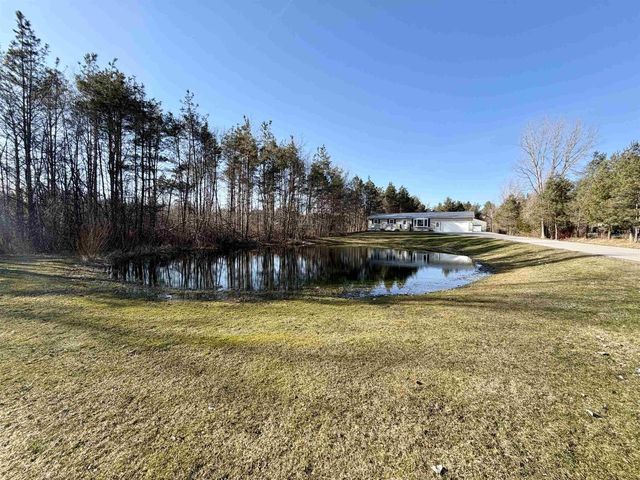 6634 LOWER ROAD, Sobieski, WI 54171