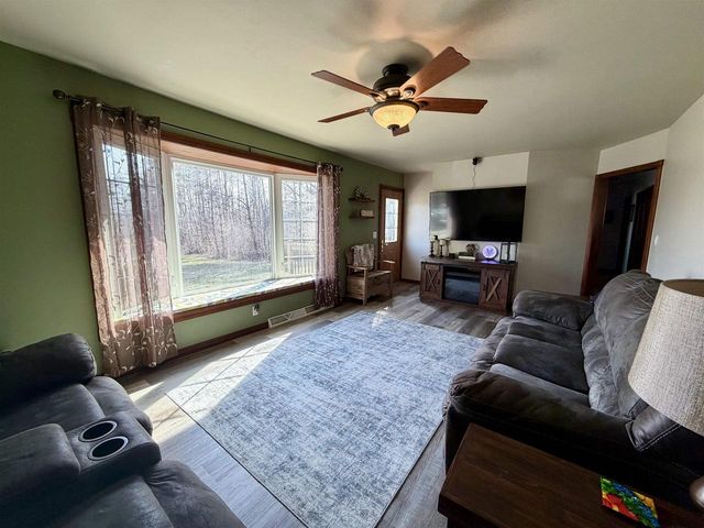 6634 LOWER ROAD, Sobieski, WI 54171