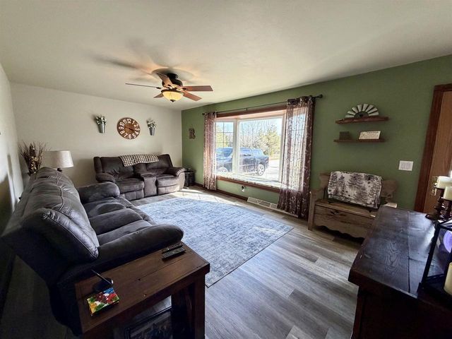 6634 LOWER ROAD, Sobieski, WI 54171