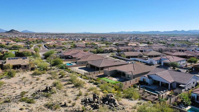 18282 W INDIGO BRUSH Road, Goodyear, AZ 85338