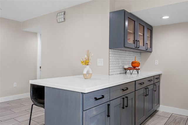 155 N Front, North Liberty, IA 52317