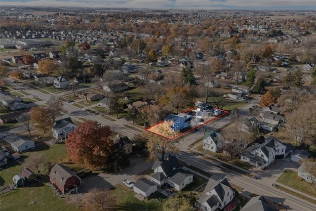 155 N Front, North Liberty, IA 52317