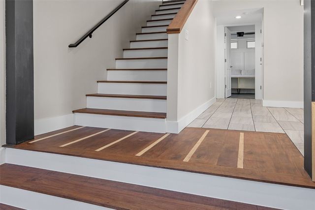 155 N Front, North Liberty, IA 52317