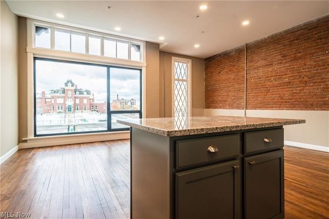 3800 Euclid Avenue 109, Cleveland, OH 44115