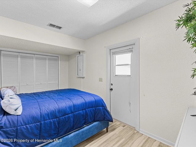 8052 Spring Hill Drive, Spring Hill, FL 34606