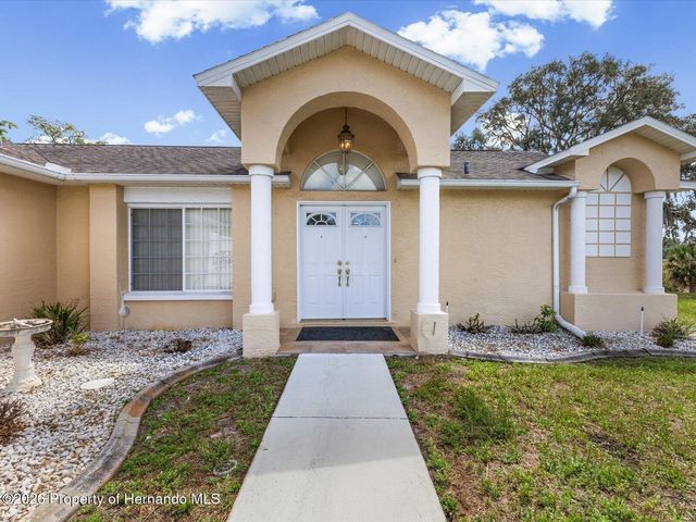 8052 Spring Hill Drive, Spring Hill, FL 34606