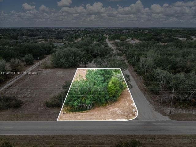 2713 W Hasbrouck Road, Avon Park, FL 33825