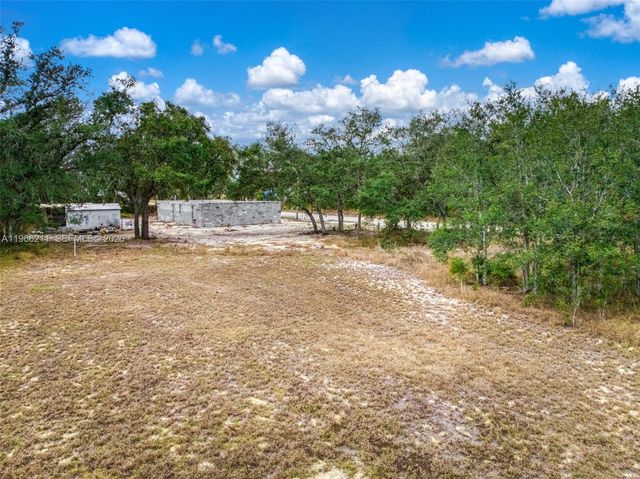 2713 W Hasbrouck Road, Avon Park, FL 33825