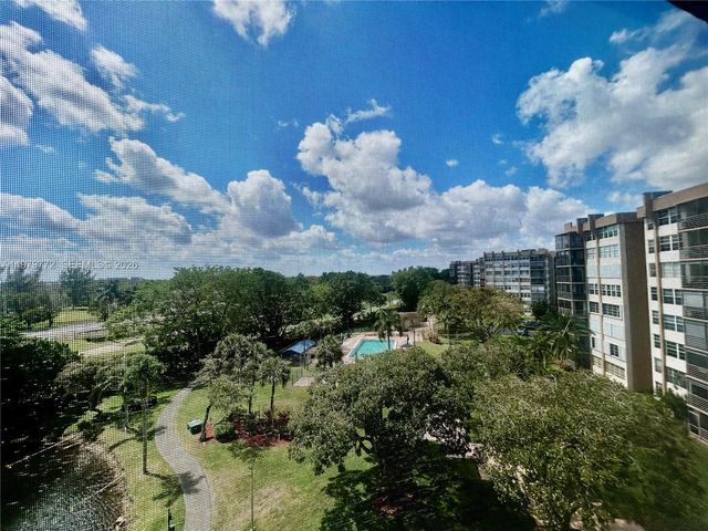 1200 Saint Charles Pl 606, Pembroke Pines, FL 33026