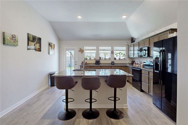 3719 McKenzie Street, Bryan, TX 77803