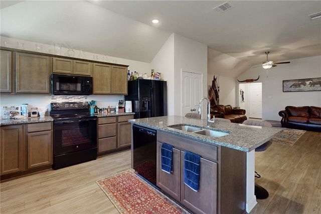 3719 McKenzie Street, Bryan, TX 77803