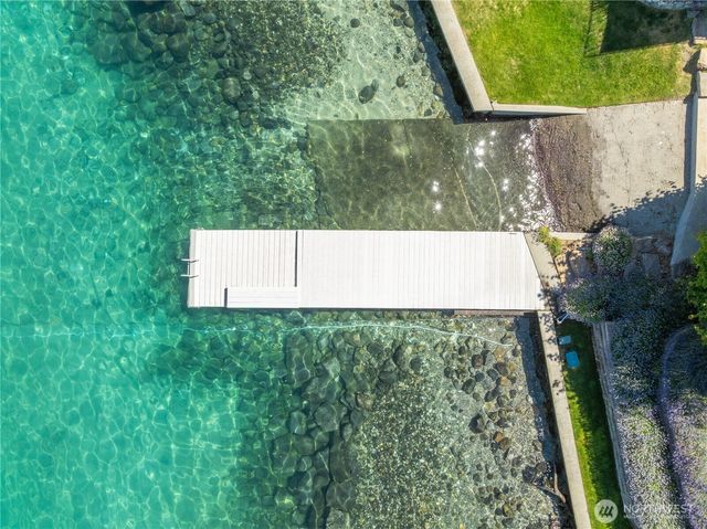 3132 S Lakeshore Road, Chelan, WA 98816