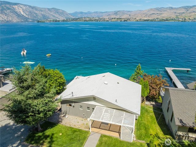 3132 S Lakeshore Road, Chelan, WA 98816