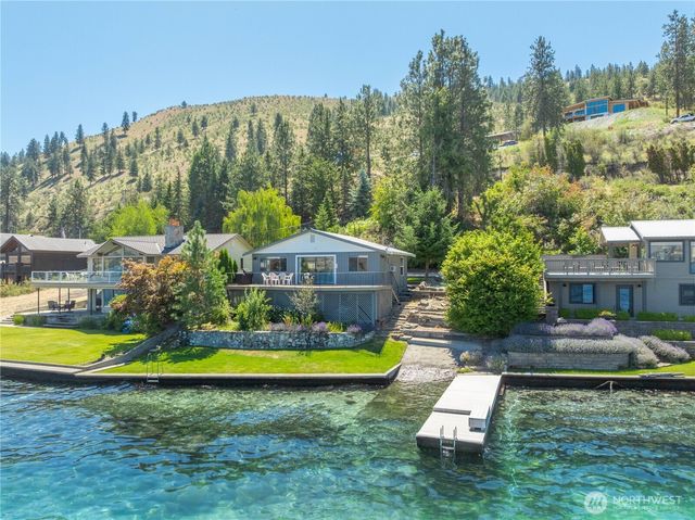3132 S Lakeshore Road, Chelan, WA 98816
