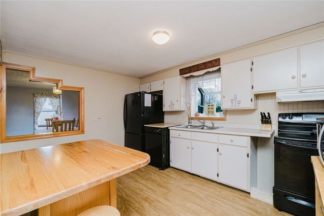 79 Bergeron Street, Seekonk, MA 02771
