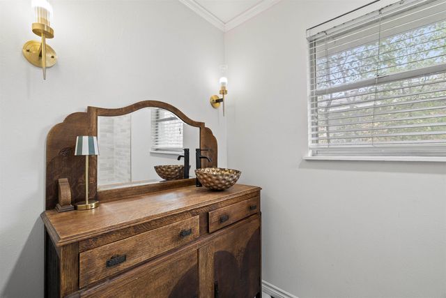 1902 Wimberly St, Longview, TX 75601