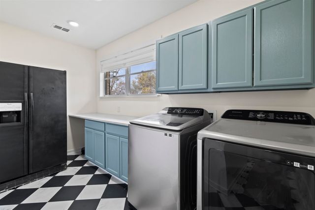 1902 Wimberly St, Longview, TX 75601