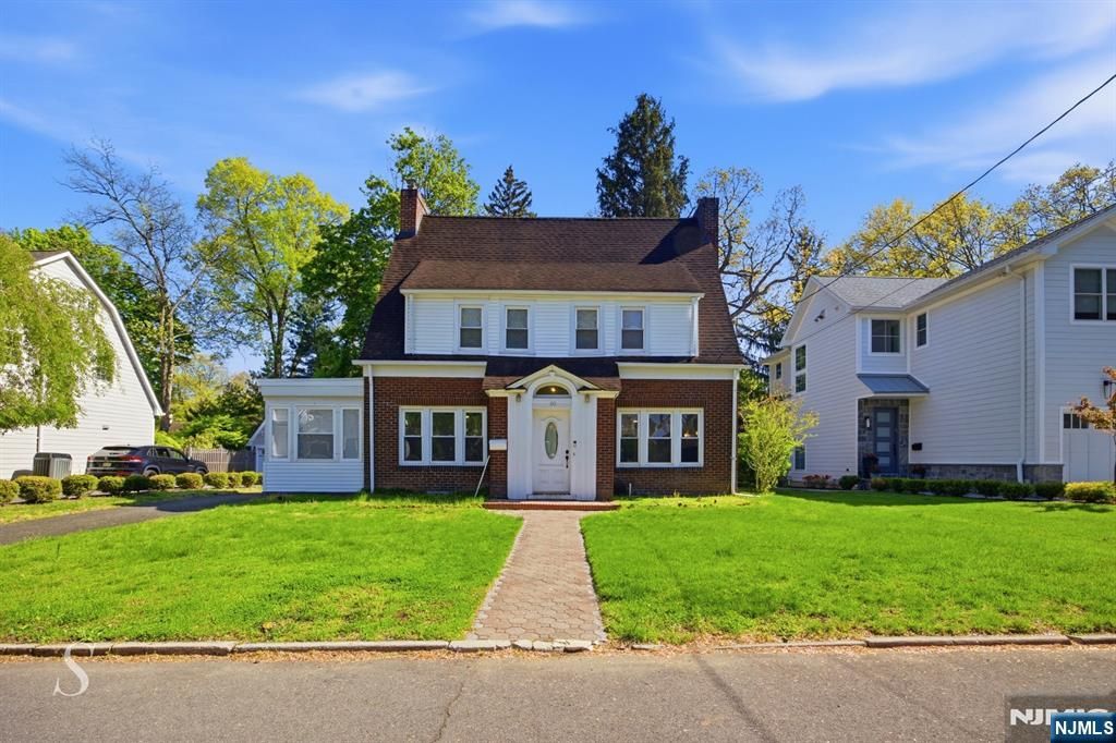 80 Joyce Road, Tenafly, NJ 07670
