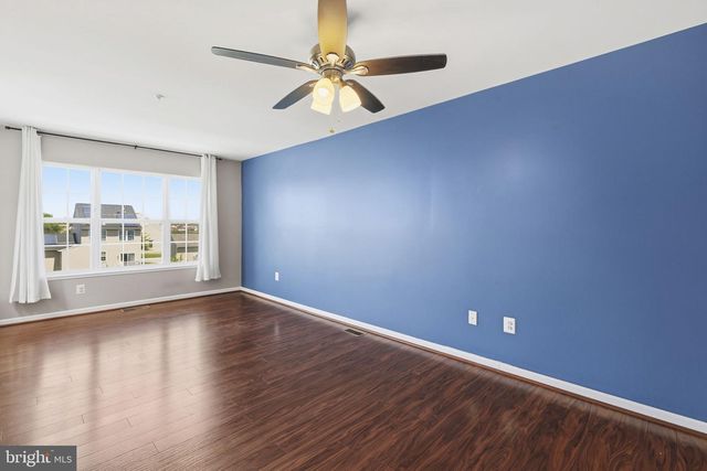 8441 STANSBURY LAKE DR, Baltimore, MD 21222