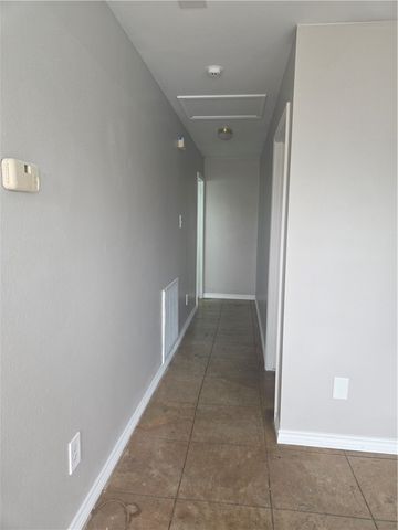 3001 Lewis St C, Corpus Christi, TX 78404