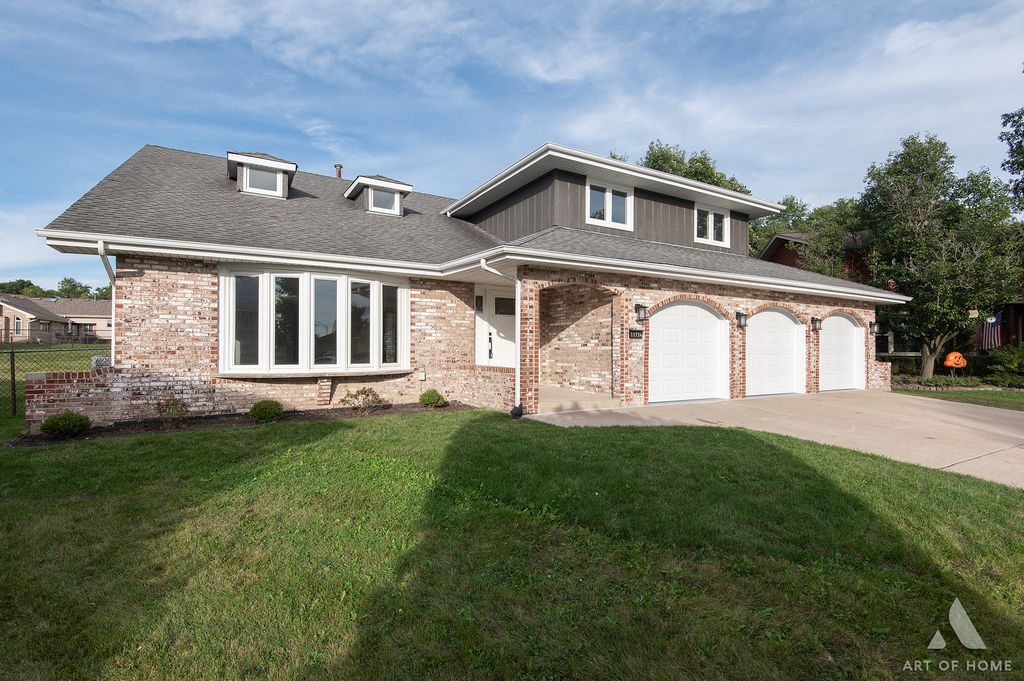 11734 Ballinary Court, Orland Park, IL 60467