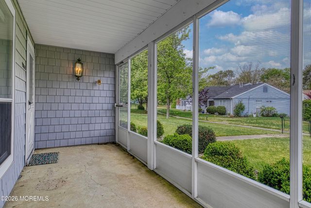 943 Liverpool Circle B, Manchester, NJ 08759