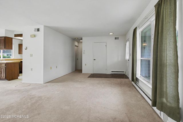943 Liverpool Circle B, Manchester, NJ 08759