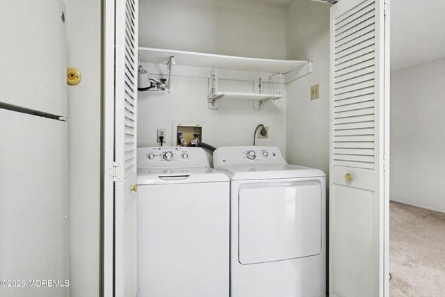 943 Liverpool Circle B, Manchester, NJ 08759