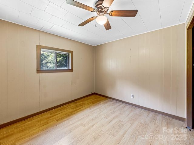 471 Claude Cook Road, Sylva, NC 28779