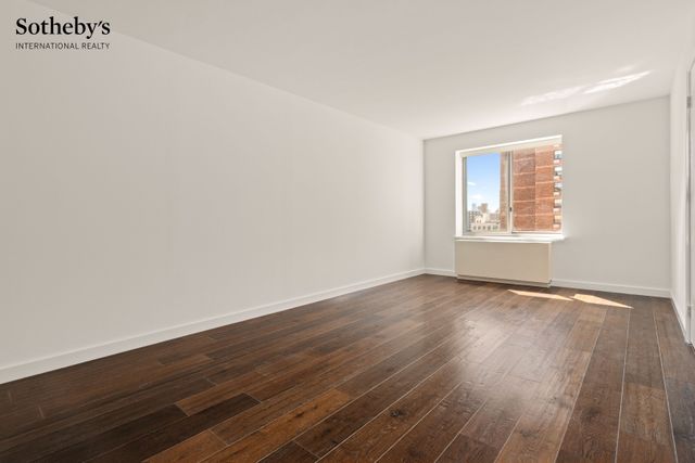 300 W 135th St Apt 10H, New York City, NY 10030