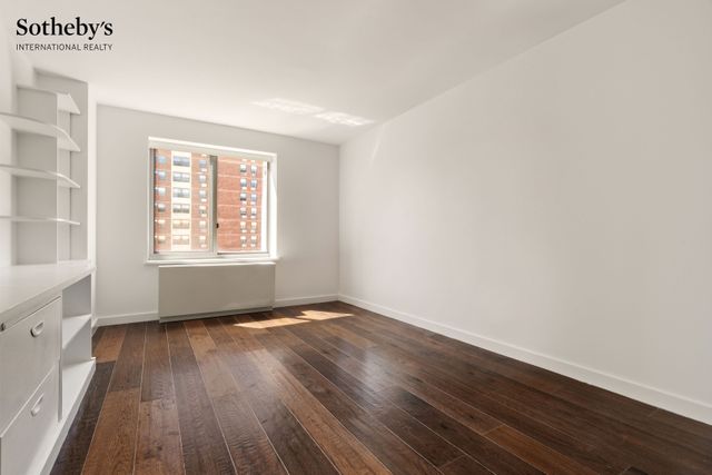 300 W 135th St Apt 10H, New York City, NY 10030