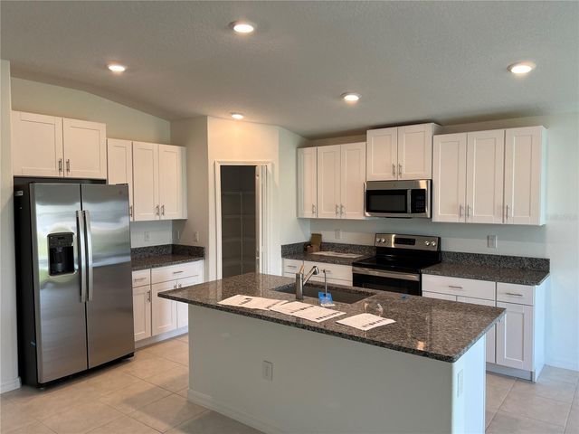 12796 WESTON OAKS LANE, Riverview, FL 33579