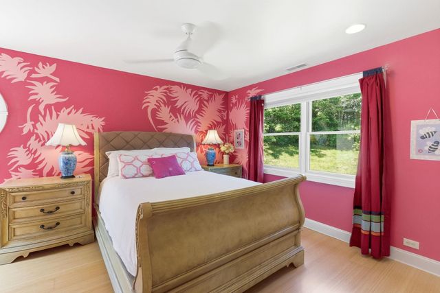 15 Chardonnay Terrace, Bedford, NH 03110