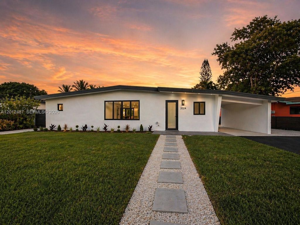 2024 NW 10th Avenue, Fort Lauderdale, FL 33311